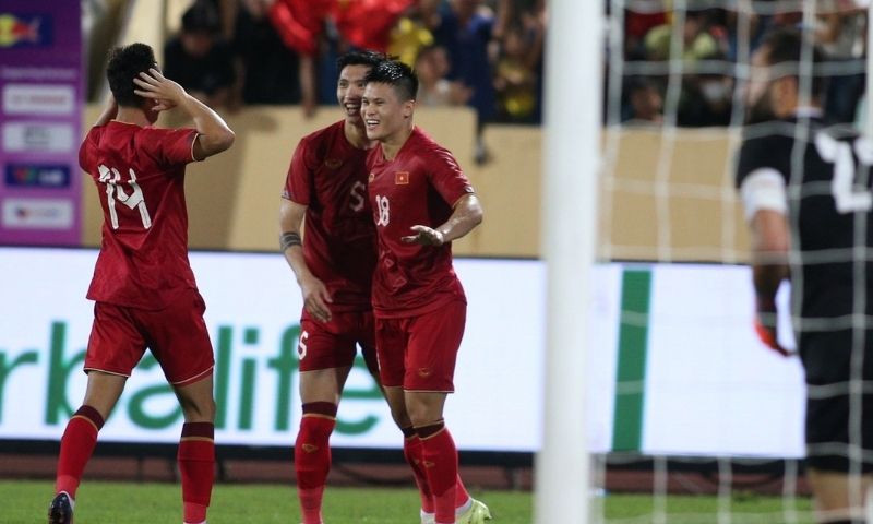 Trận đấu bóng đá giao hữu quốc tế Việt Nam 1-0 Syria